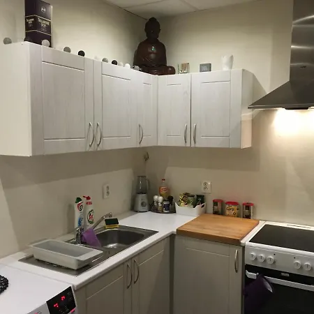 - Byt V Rodinnem Dome